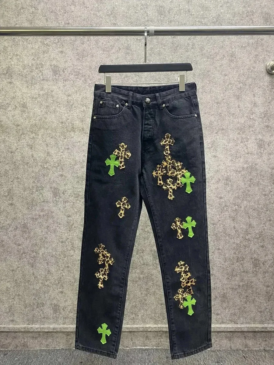 Chrome Hearts — jeansy; ozdobne krzyże; kolor: czarny